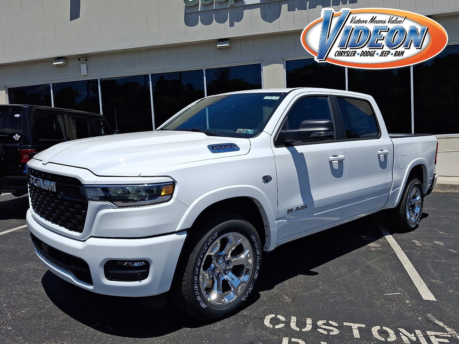 New 2026 Bright White Clear-Coat Exterior Paint RAM Big Horn image 1