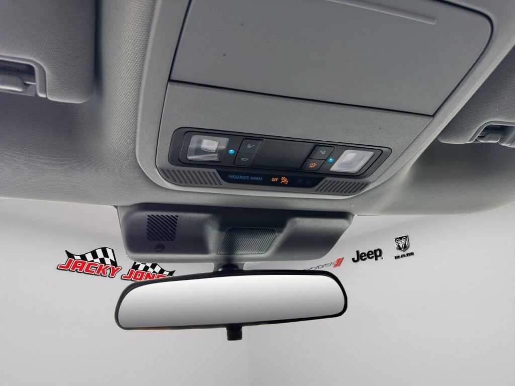 Used 2024 Oxford White Ford XL image 31