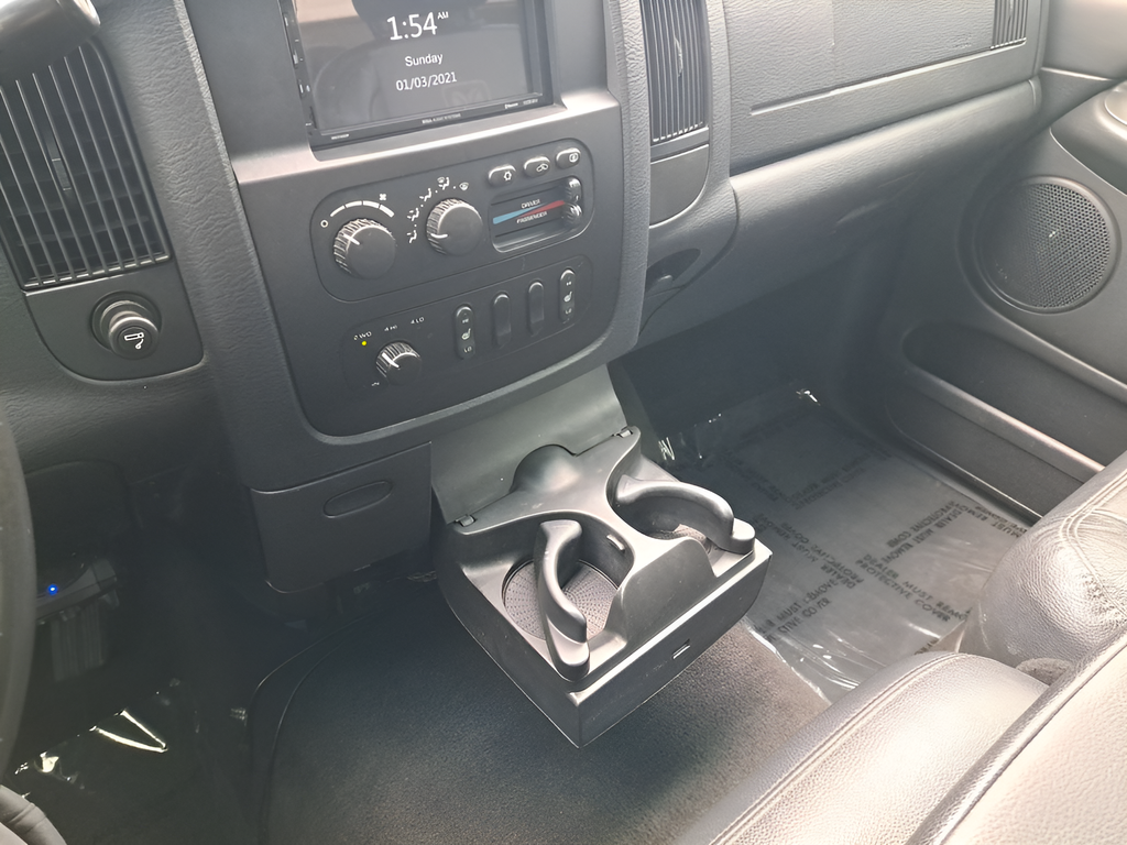 Used 2004 Blue Dodge SLT image 24