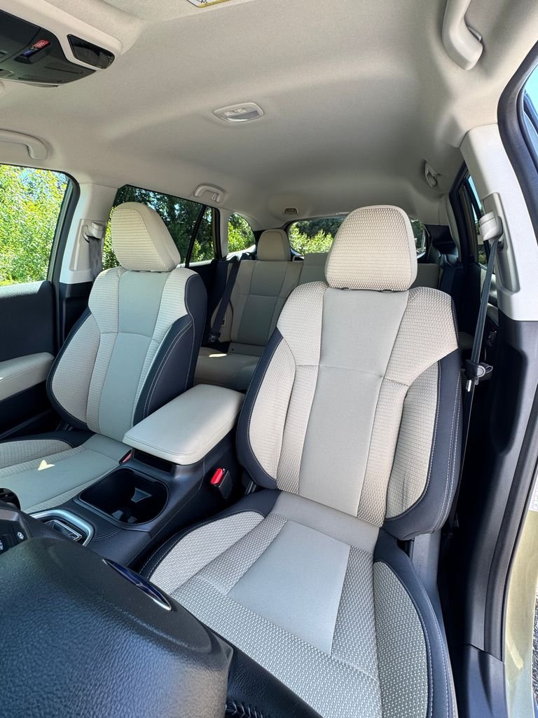 Used 2023 Autumn Green Metallic Subaru Premium image 33