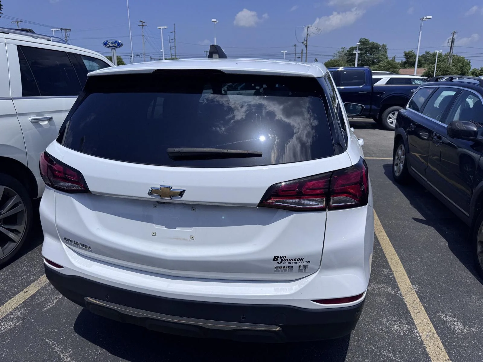 Used 2023 Summit White Chevrolet LT image 5