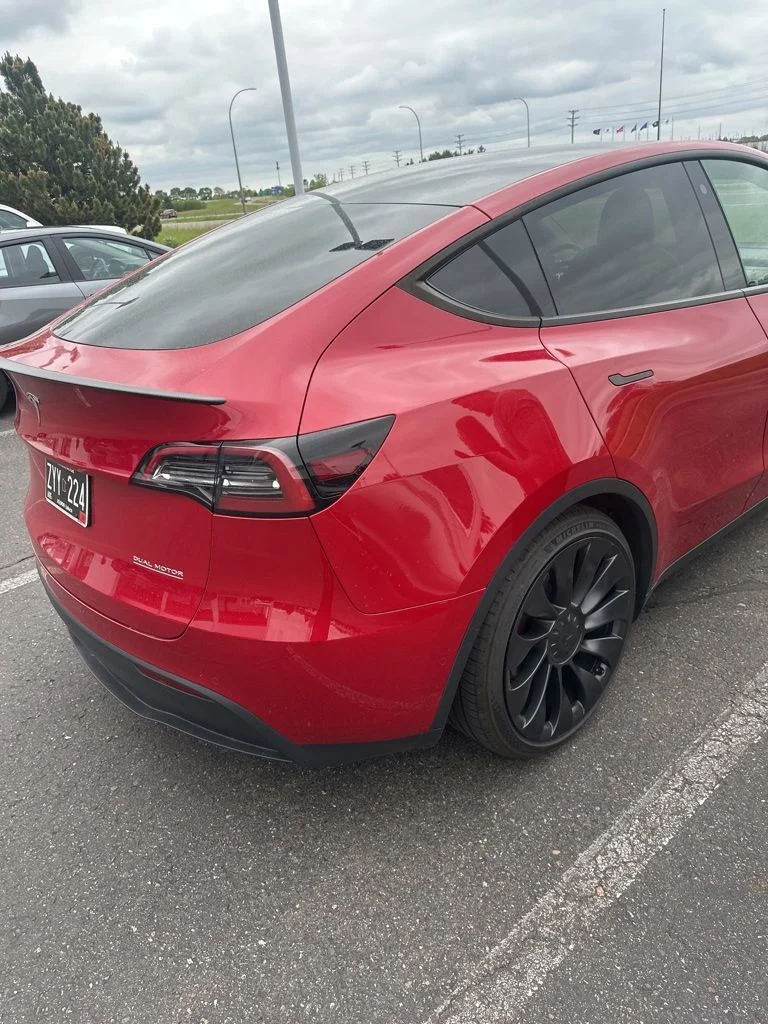 Used 2022 Tesla Model Y Performance with VIN 7SAYGDEF5NF542175 for sale in Minneapolis, Minnesota