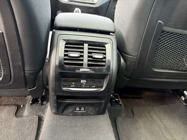 Used 2021 Black BMW sDrive30i image 17