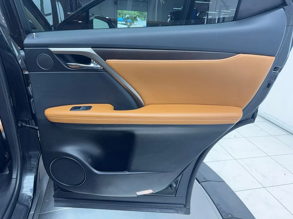 Used 2022 Black Lexus 350 image 24
