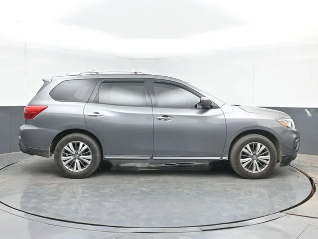 Used 2019 Gun Metallic Nissan SL image 11