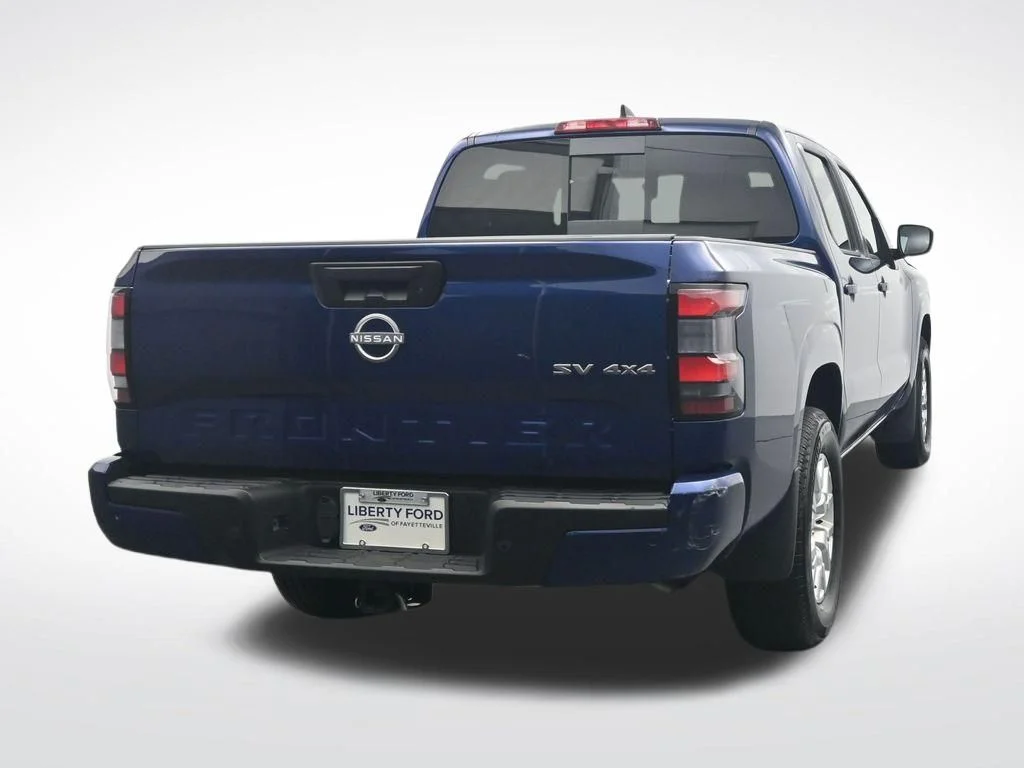 Used 2023 Blue Nissan SV image 7