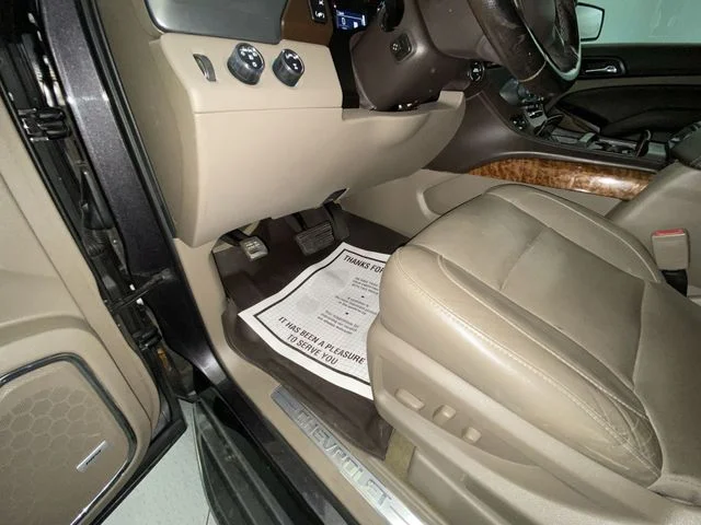 Used 2018 Gray Chevrolet Premier image 12