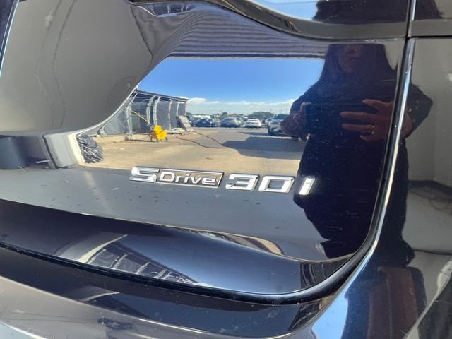 Used 2023 Carbon Black Metallic BMW sDrive30i image 38