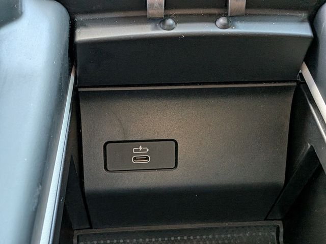 Used 2026 Blue BMW M60i image 33