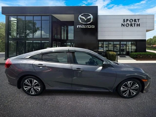 Used 2017  Honda EX-T image 2