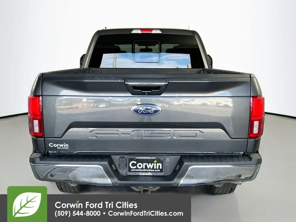 Used 2020 Magnetic Metallic Ford Lariat image 13