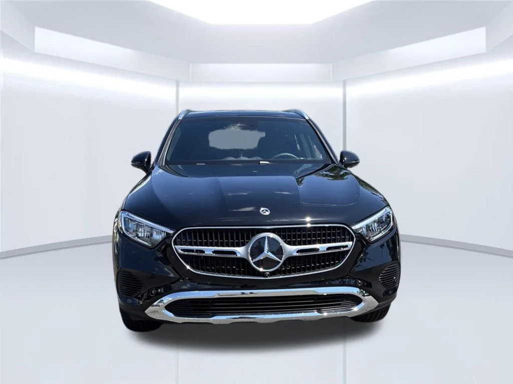 New 2027 Obsidian Black Metallic Mercedes-Benz GLC 300 image 49
