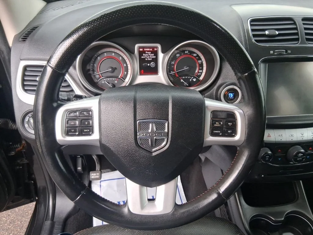 Used 2013 Brilliant Black Crystal Pearlcoat Dodge R/T image 17