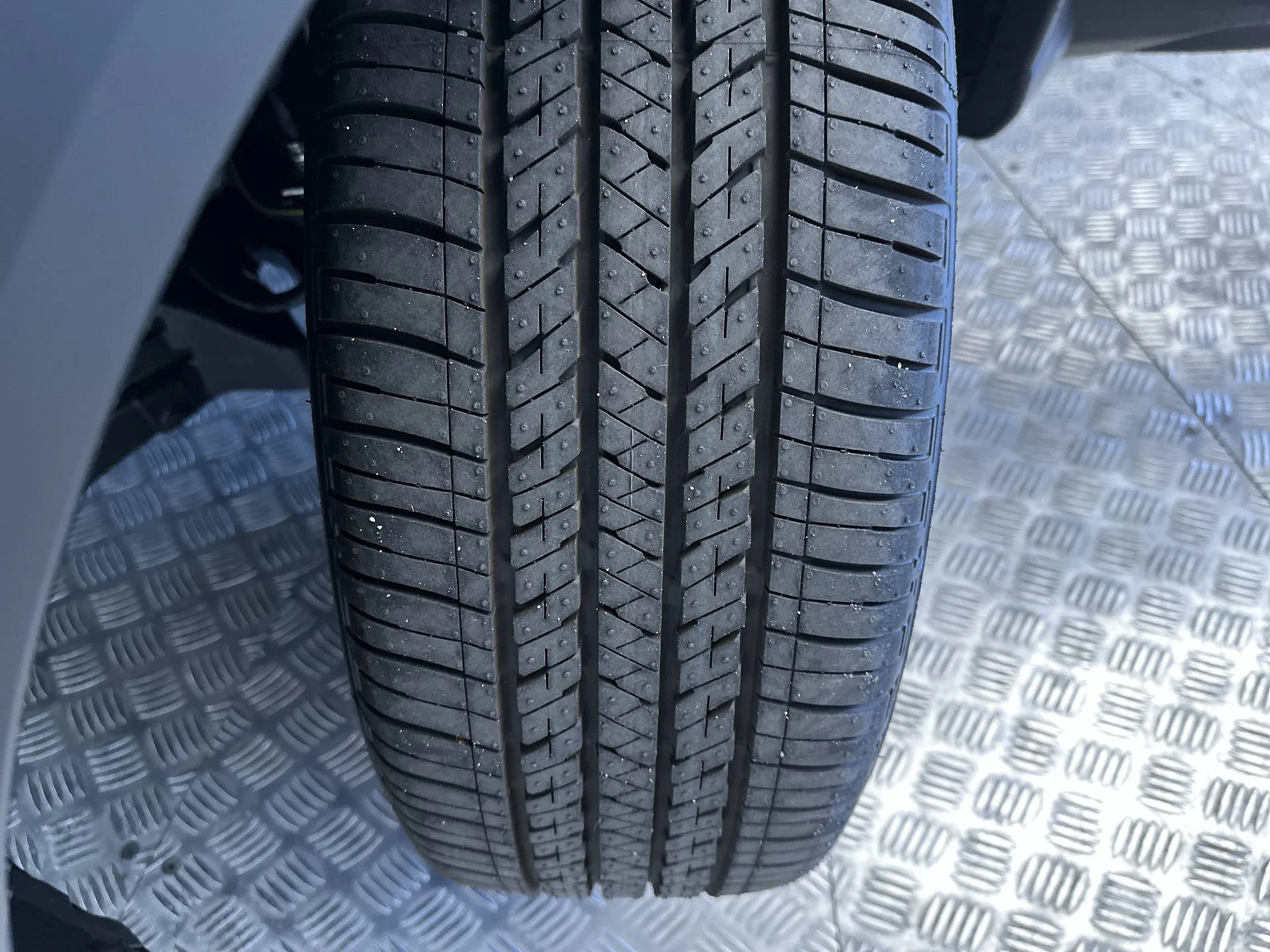 New 2026 Alloy Silver Metallic Mitsubishi SE image 26