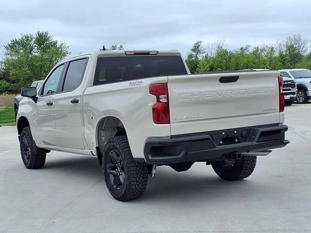 New 2026 White Sands Chevrolet Custom Trail Boss image 5