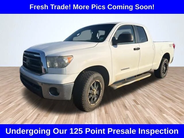 2011 Toyota Tundra 4.6 Auto Tundra Grade Double Cab's photo