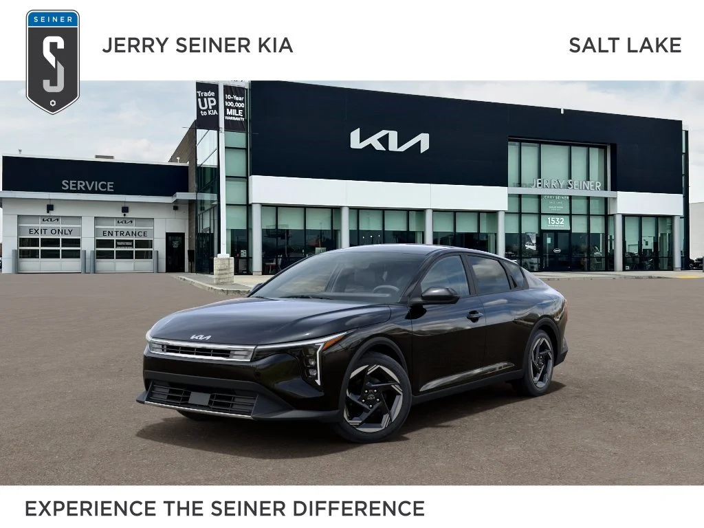2026 Kia K4 EX AT's photo