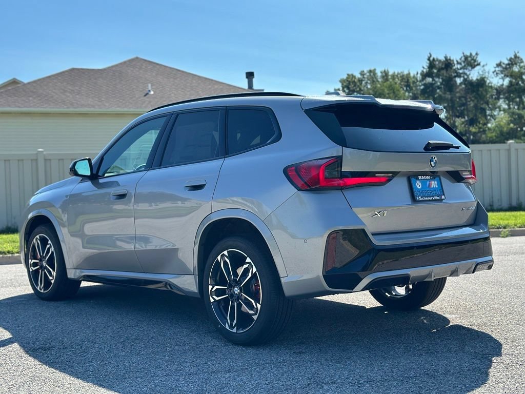 New 2027 Space Silver Metallic BMW xDrive28i image 5