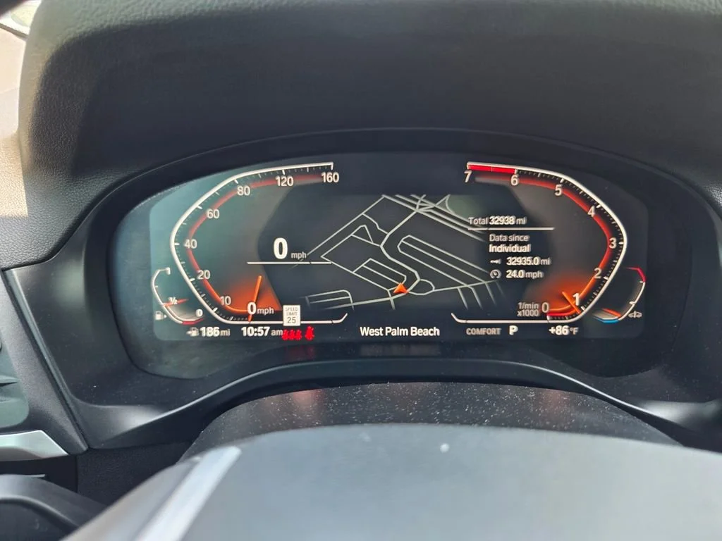 Used 2023 Alpine White BMW xDrive30i image 16