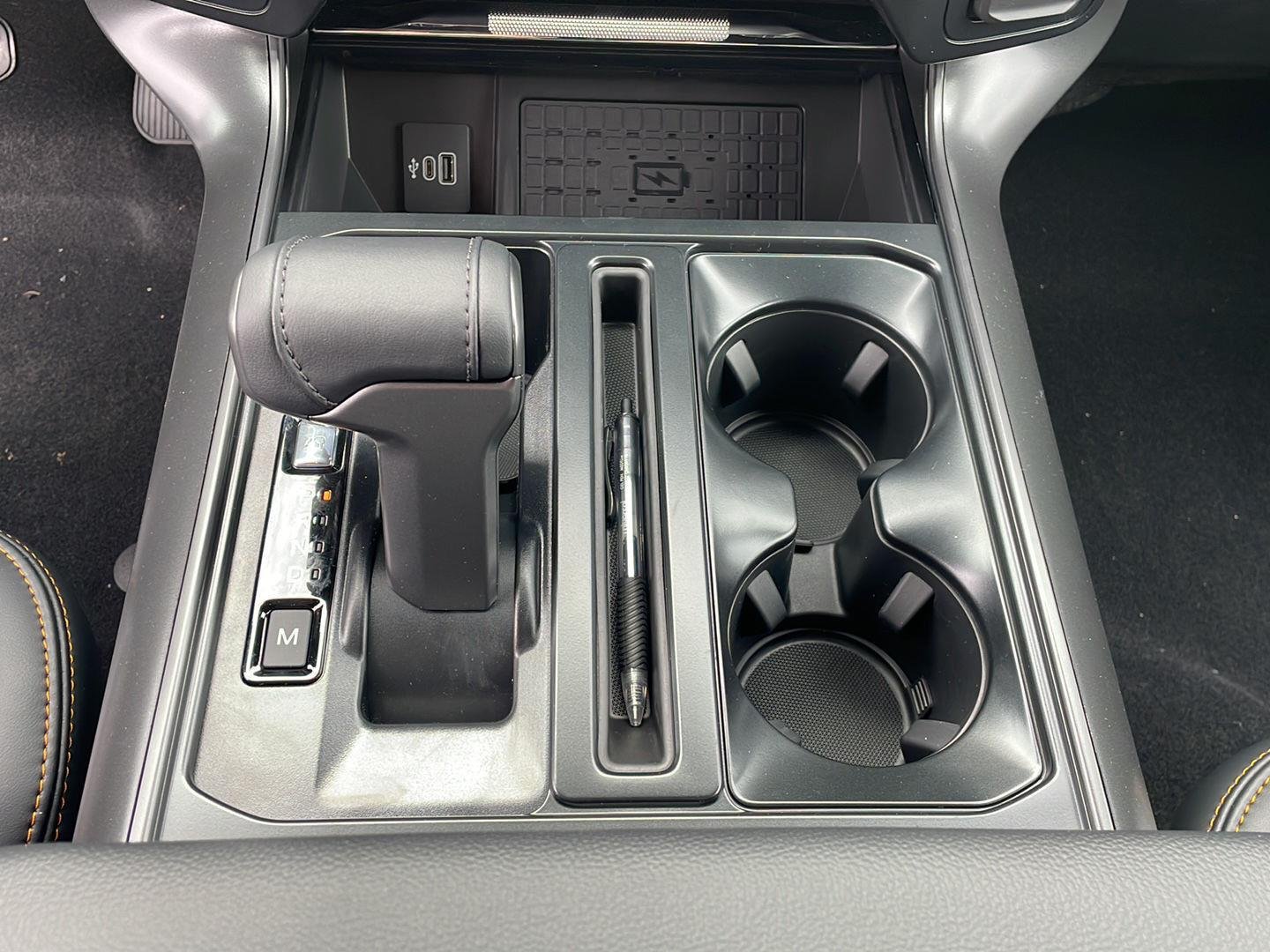 New 2026 Agate Black Metallic Ford Tremor® image 18