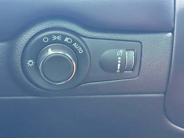 Certified Used 2023  Dodge R/T image 14