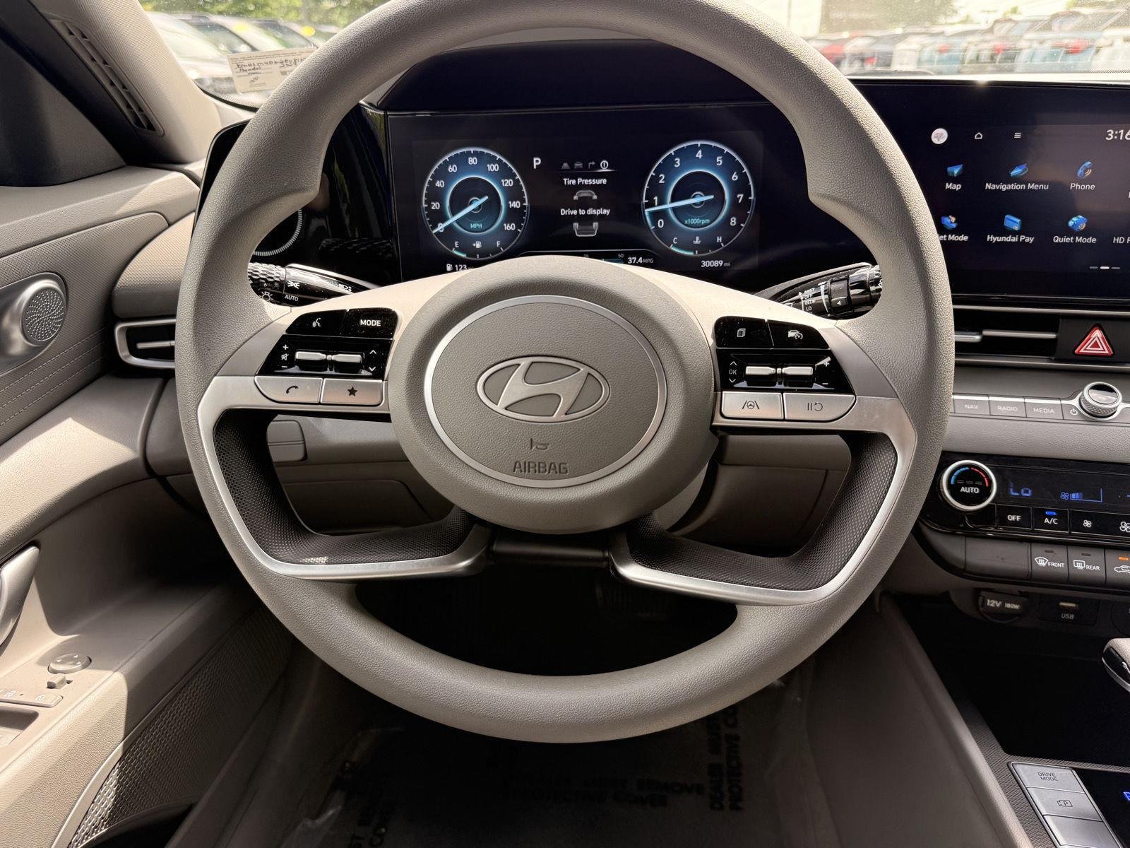 Used 2024 Intense Blue Hyundai SEL image 20