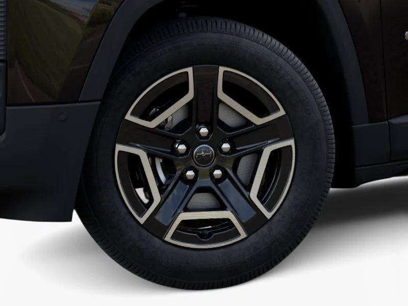 New 2026 Diamond Black Crystal Pearl-Coat Exterior Paint Jeep Limited image 9
