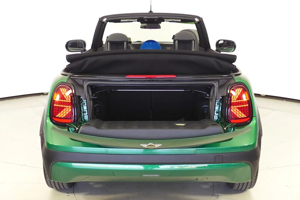 Used 2026 Green MINI Signature image 10