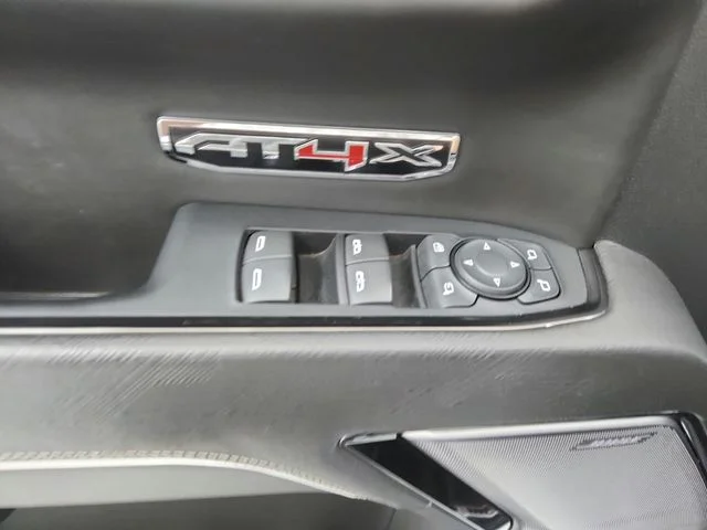 Used 2023 White GMC AT4X image 35