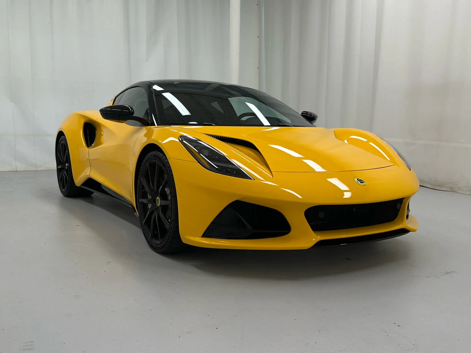2025 Lotus Emira's photo