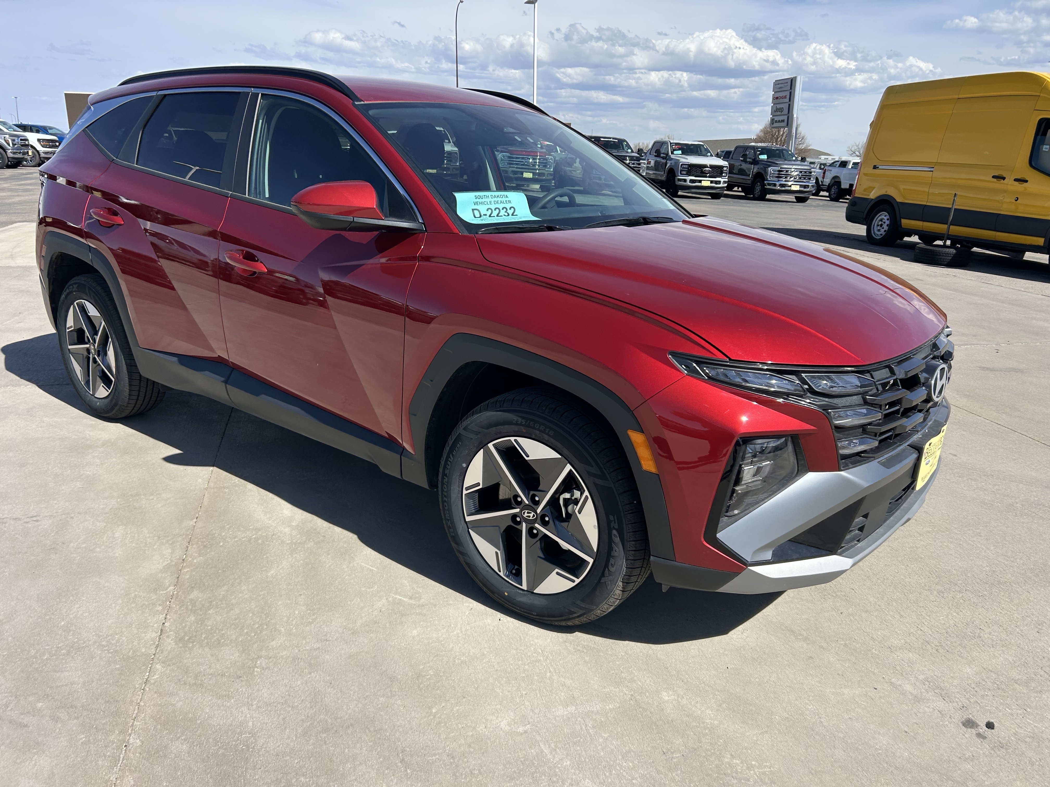 Used 2025 Ultimate Red Hyundai SEL image 3