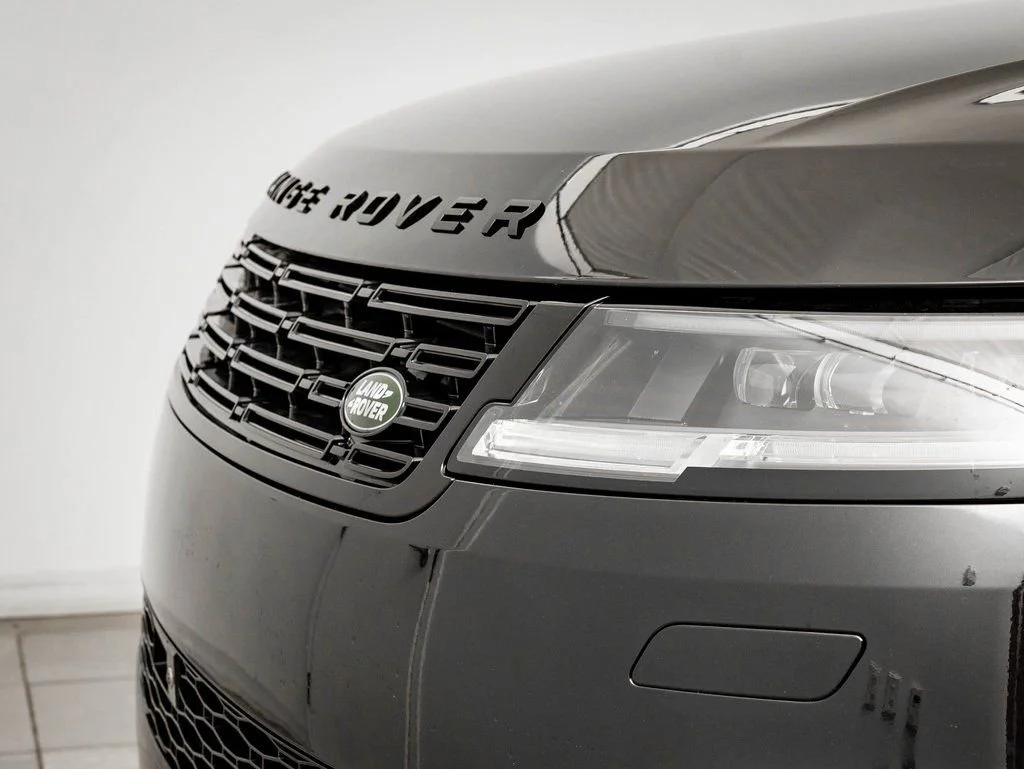 2025 Land Rover Range Rover Sport Dynamic SE - Photo 3