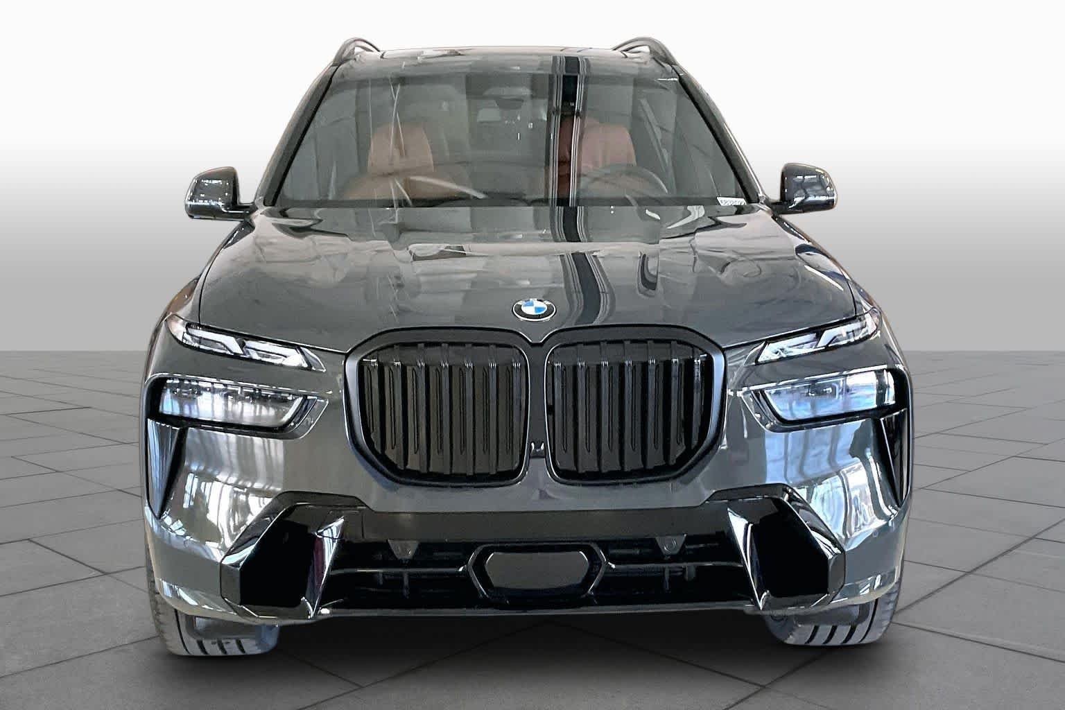 New 2027 Dravit Grey Metallic BMW xDrive40i image 3