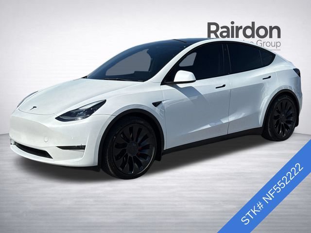 Used 2022  Tesla Performance image 3