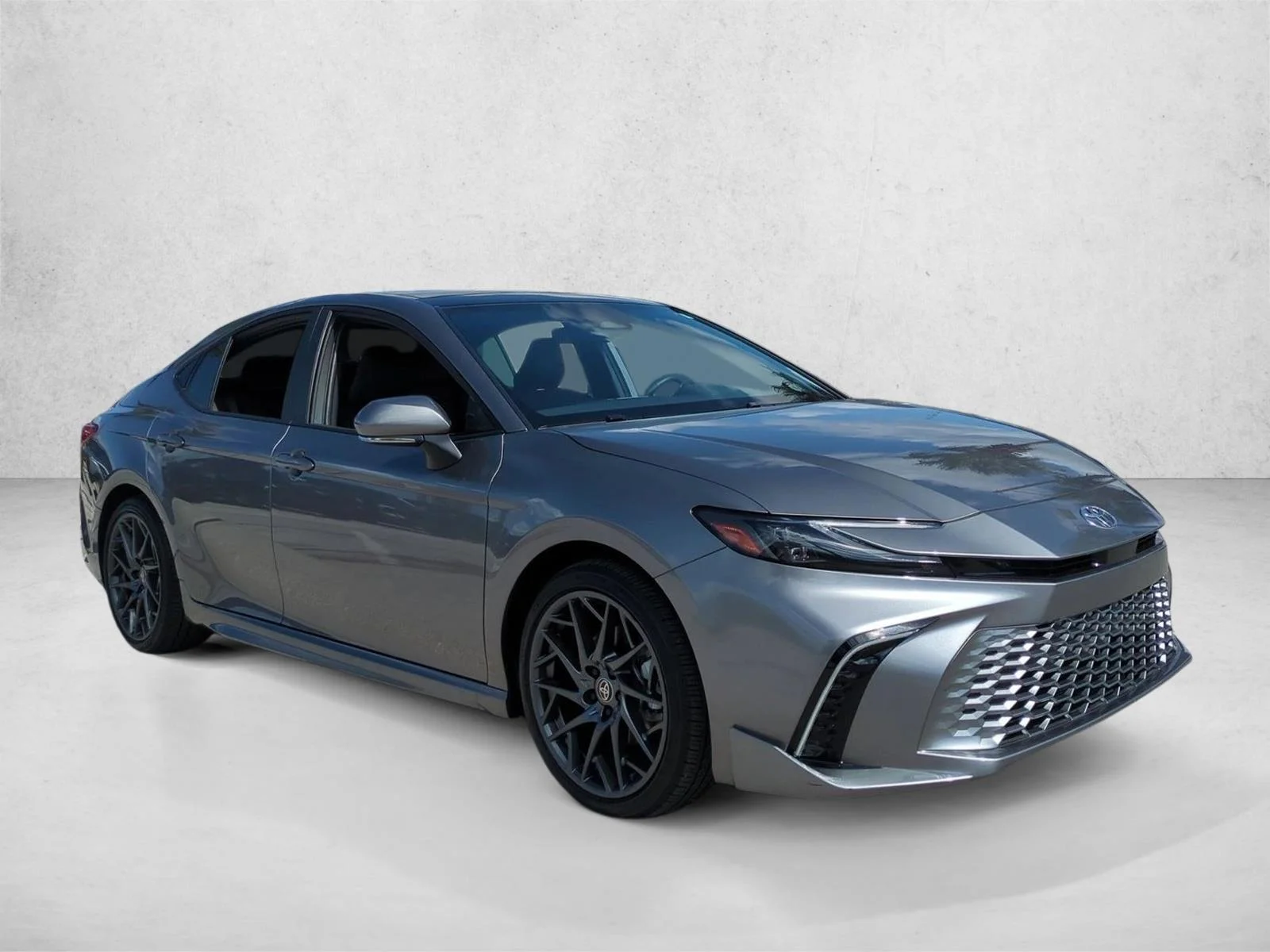 Used 2025 Heavy Metal Toyota XSE image 3