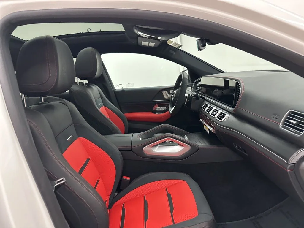 New 2026 White Mercedes-Benz GLE 53 AMG® image 29