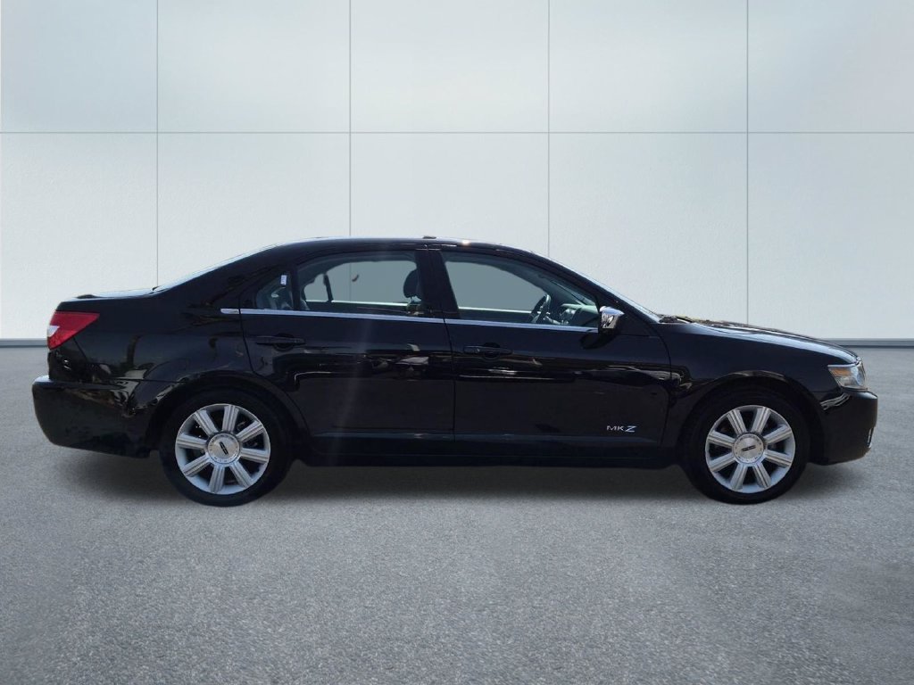 Used 2008 Black Lincoln Base image 7