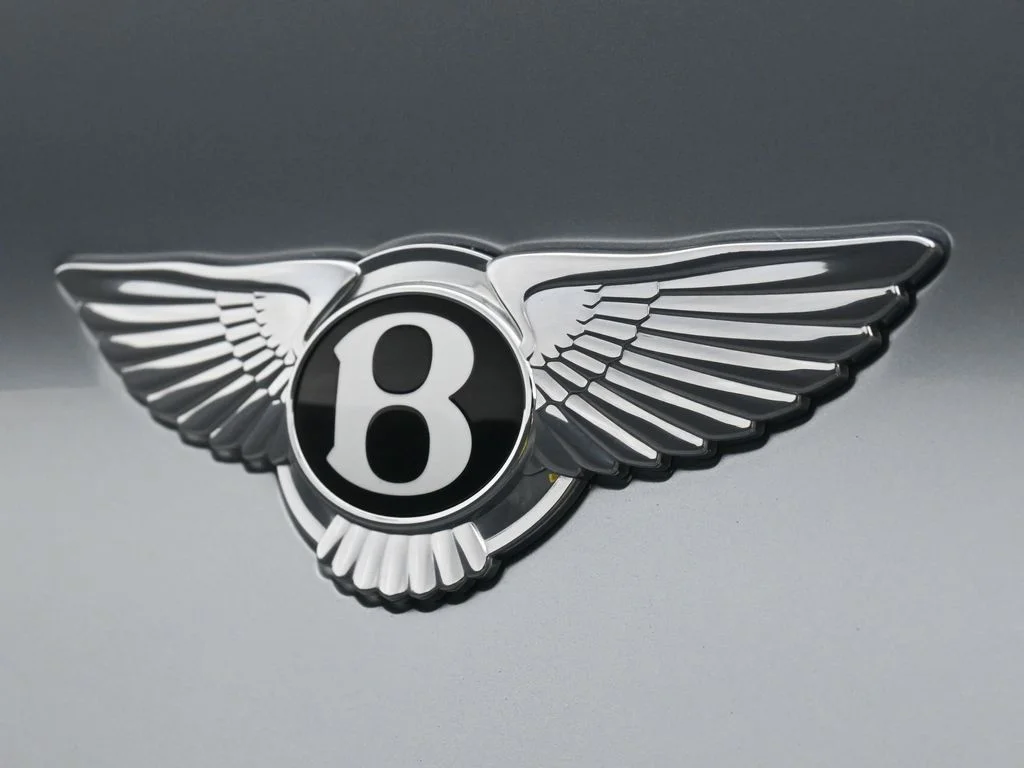 Certified Used 2022  Bentley V8 image 21