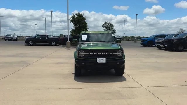 Used 2023 Green Ford Outer Banks image 3