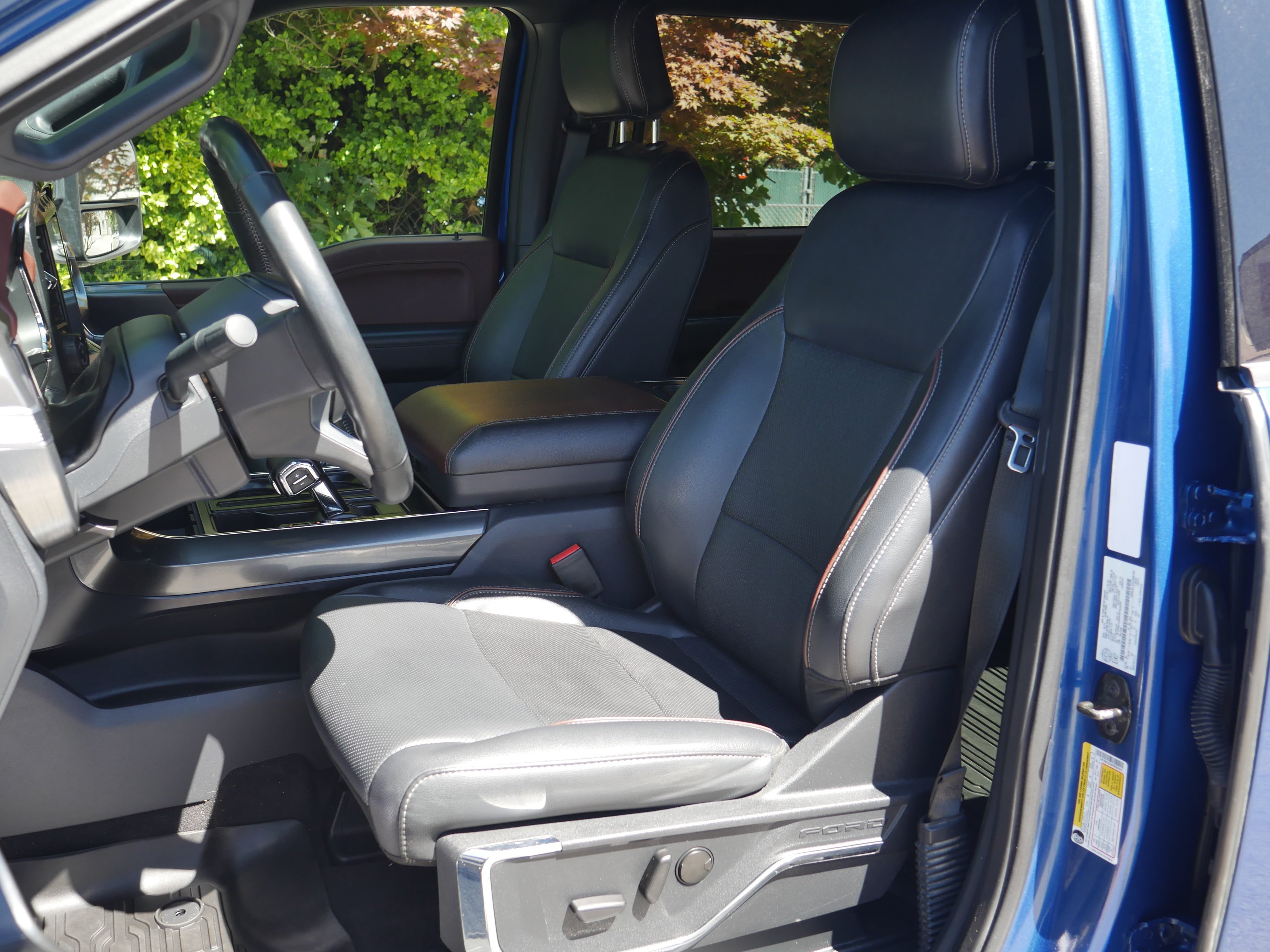 Certified Used 2023 Atlas Blue Metallic Ford LARIAT image 36