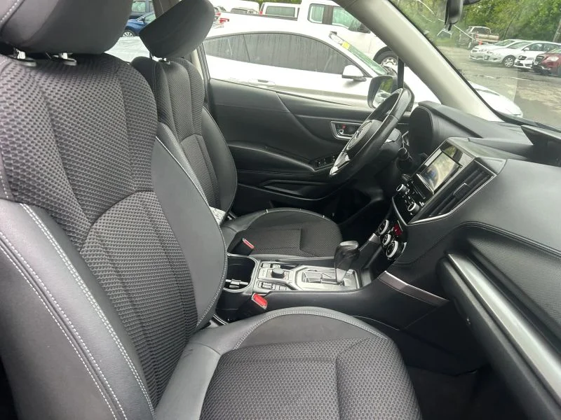 Used 2022 Gray Subaru Premium Sport Utility 4D image 17