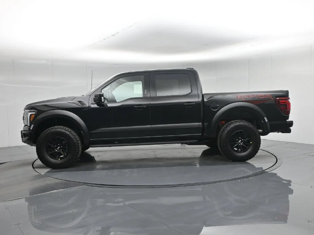 New 2026 Agate Black Metallic Ford Raptor image 29
