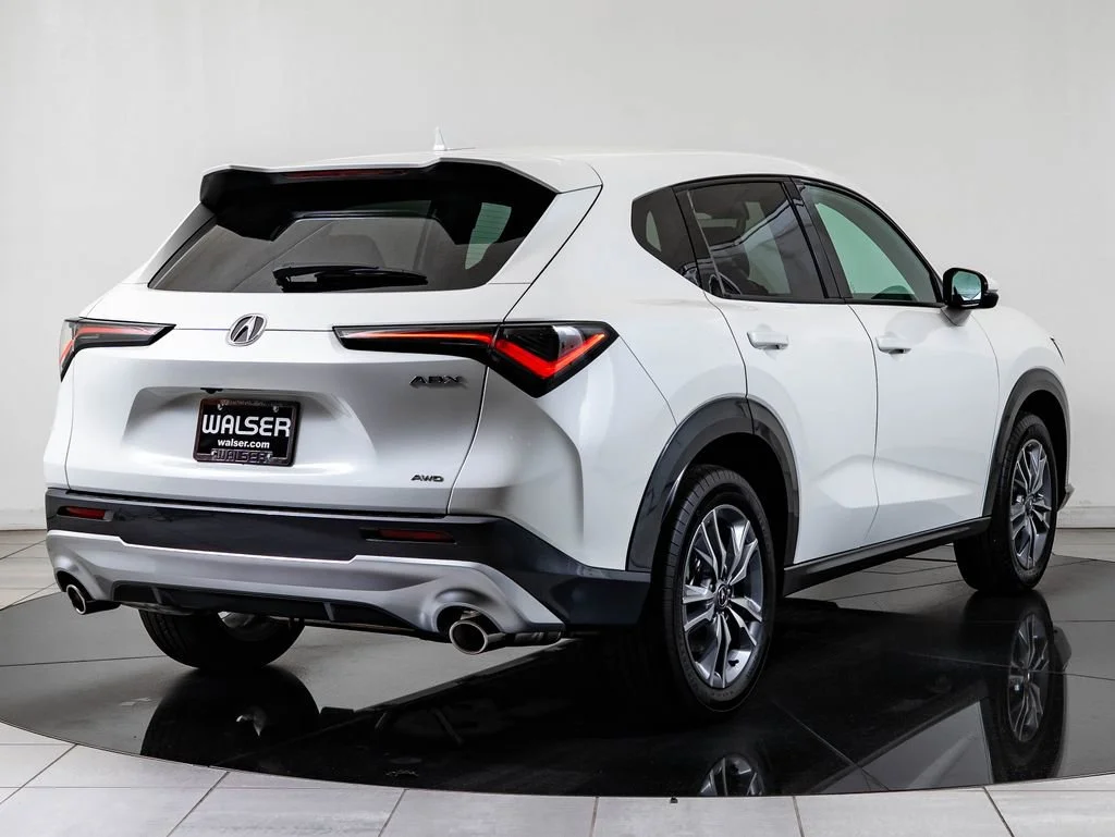 Used 2025 Platinum White Pearl Acura  image 10