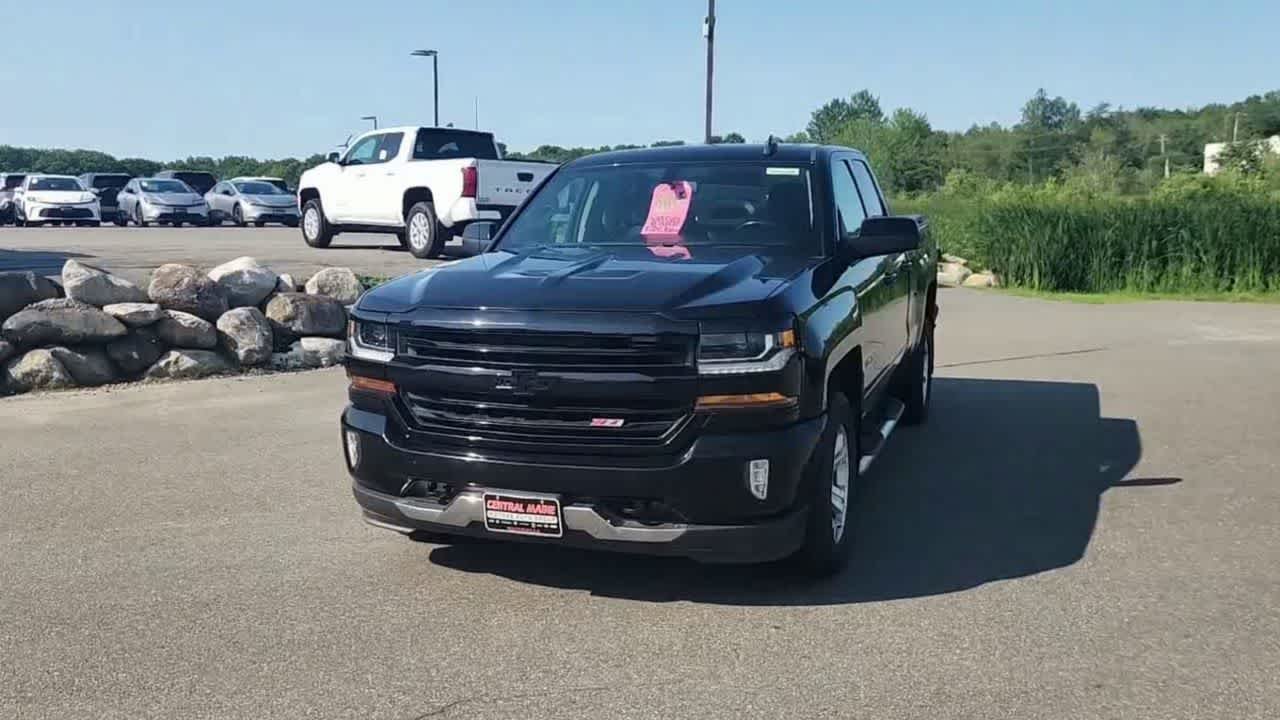 Used 2019 Black Chevrolet LT image 3