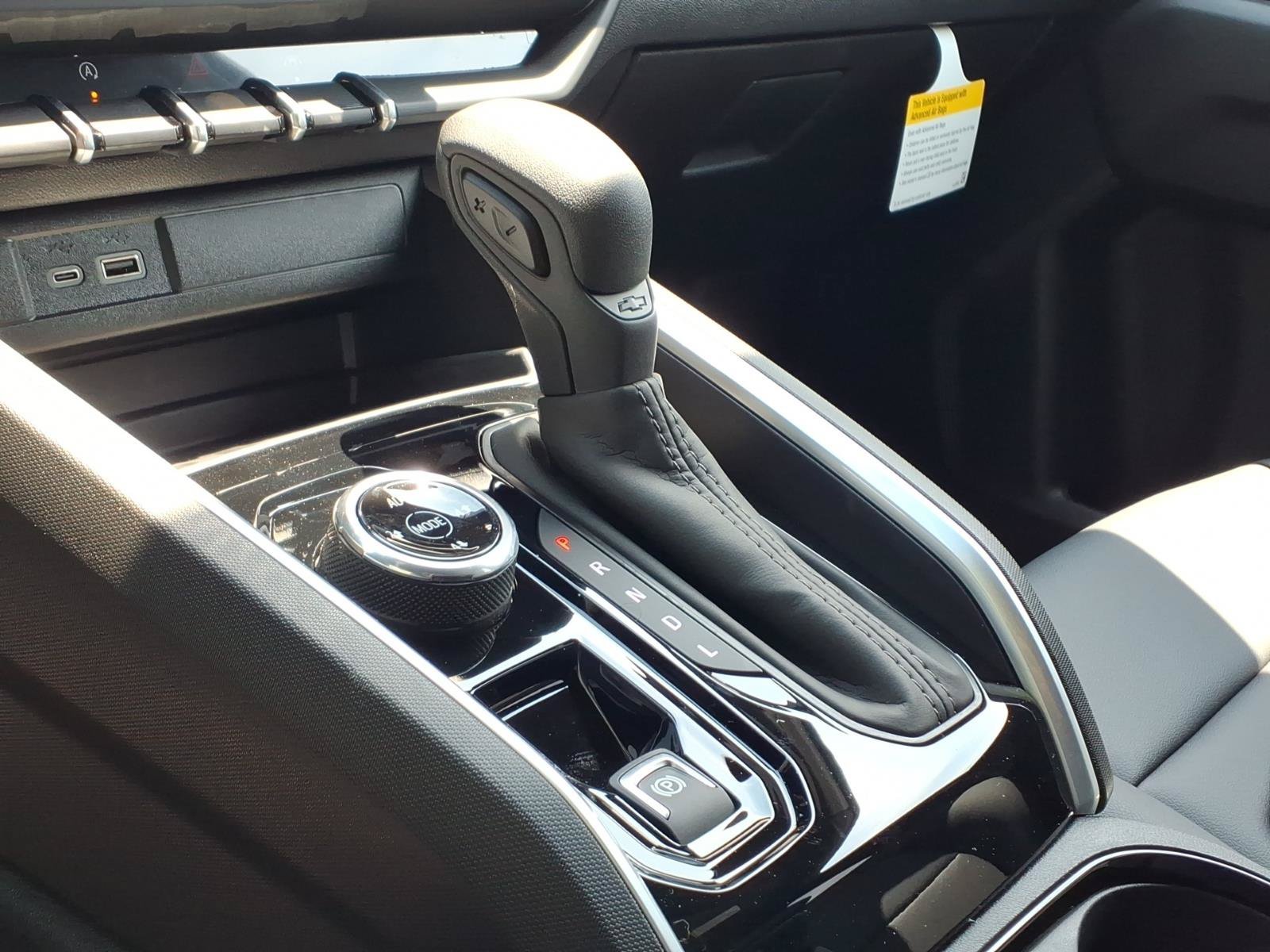 2026 Chevrolet Colorado Trail Boss - Photo 9
