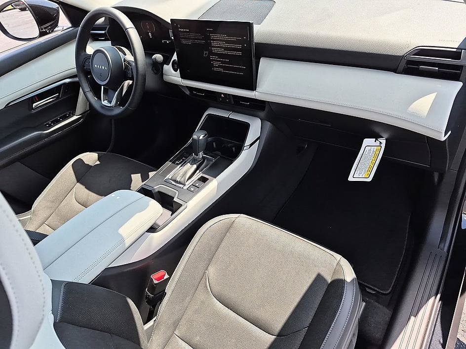 New 2026 Jet Black Mica Mazda 2.5 S Preferred AWD image 34
