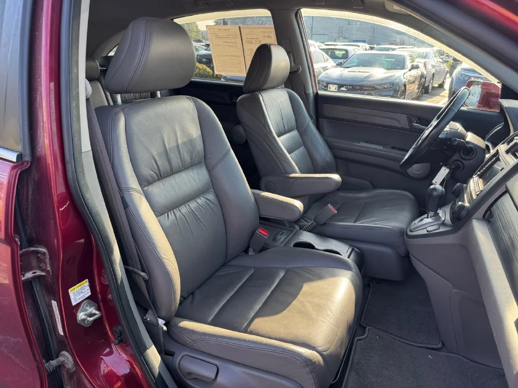 Used 2007 Tango Red Pearl Honda EX-L image 18