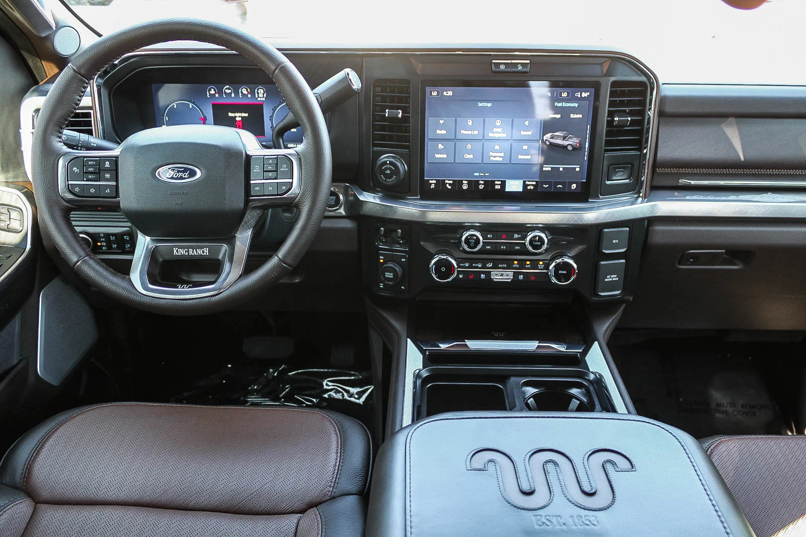 New 2025 Agate Black Metallic Ford F-350® King Ranch® image 13