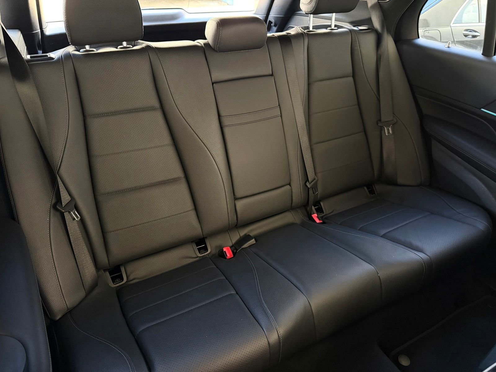 Certified Used 2023 Black Mercedes-Benz GLE 350 image 20