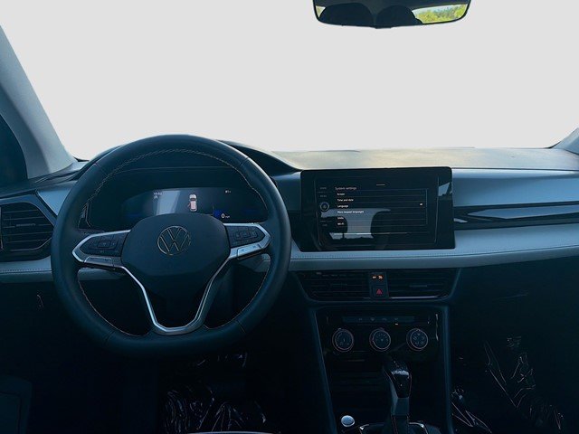 New 2026 Deep Black Pearl Volkswagen 1.5T S image 17